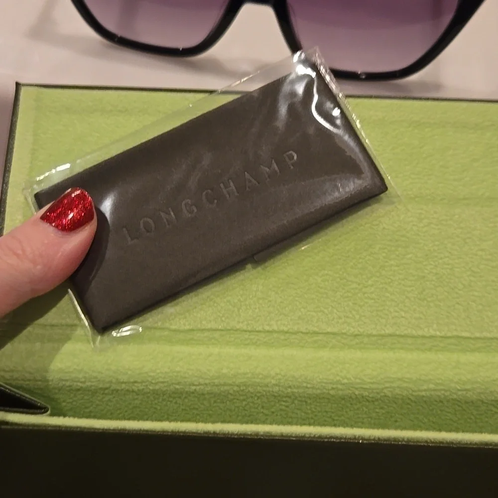 Longchamp Paris Black Sunglasses Brand New in Case